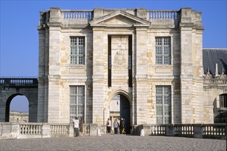 France, ile de france, val de marne, vincennes, chateau de vincennes, monument historique, porterie, entree,