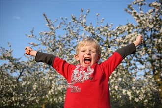 France, child 7 years