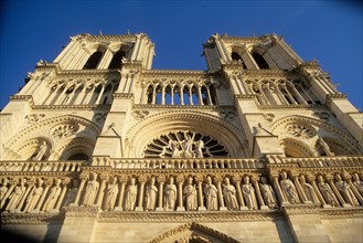 France, ile de france, paris 4e arrondissement, notre dame de paris, place du parvis, facade ouest,