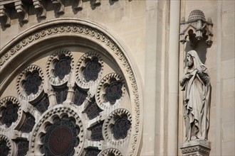 France, ile de france, paris 11e arrondissement, 71 boulevard voltaire, eglise saint ambroise, religion catholique, detail facade,