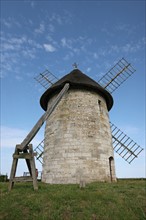 France, Haute Normandie, eure, pays du roumois, moulin a vent, Hauville farine, cereales,