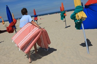 France, Basse Normandie, Calvados, cote fleurie, Deauville, plage, etablissement des bain s de mer, plagiste,