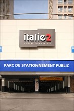 France, Ile de France, paris 13e arrondissement, avenue d'italie, centre commercial italie 2, entree du parking, stationnement,