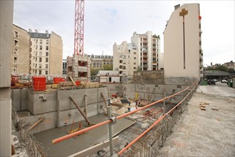 France, Ile de France, paris 15e arrondissement, 39 rue fremicourt, ancienne parcelle vide, construction d'un immeuble, chantier,