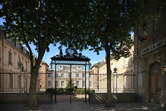 Lycée Jean-Baptiste Say, Paris
