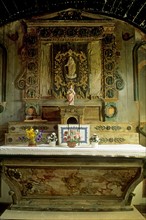 France, Bretagne, Finistere Nord, cote des abers, landunvez, chapelle saint samson, interieur, autel, retable, religion,