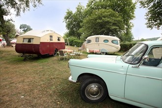 France, Bretagne, morbihan, le roc saint andre, camping, collection de caravanes vintage,