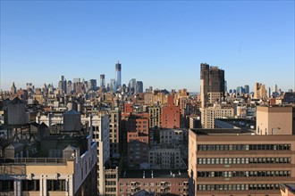 usa, state of New York, NYC, Manhattan, Chelsea, 25th W, depuis la terrasse de l'hotel Four Points by Sheraton, reservoirs a eau, toits, buildings,