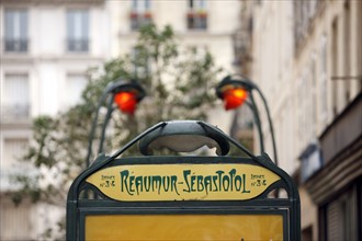 France, ile de france, paris 2e arrondissement, metro reaumur sebastopol, Hector Guimard, 
Date : 2011-2012