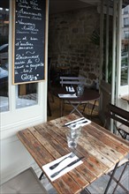 France, ile de france, paris, 3e arrondissement, marais, 101 rue vieille du temple, restaurant glou, terrasse, 
Date : 2011-2012