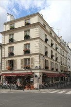 France, ile de france, paris, 3e arrondissement, marais, 78 rue vieille du temple, angle rue de la perle, restaurant la perle, terrasse, 
Date : 2011-2012