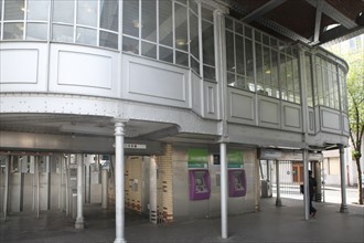 France, ile de france, paris, 15e arrondissement, station de metro dupleix, ligne 6, ratp, 
Date : 2011-2012