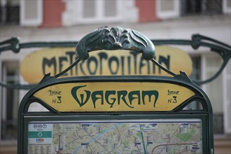 France, ile de france, paris, 17e arrondissement, metro, station wagram, Hector Guimard, 
Date : 2011-2012