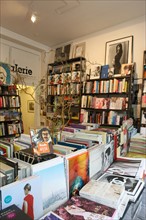 France, ile de france, paris 3e arrondissement, 20 rue dupetit thouars, librairie galerie Ofr, livres d'art, design, mode, expo, 
Date : 2011-2012