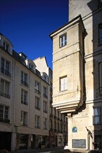 France, ile de france, paris 4e arrondissement, le marais, tourelle d'angle de la rue saint paul et rue des lions saint paul, 
Date : 2011-2012