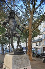 France, ile de france, paris 3e arrondissement, le marais, rue de turenne, statue de turenne enfant, 
Date : 2011-2012