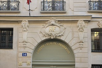 France, ile de france, paris 3e arrondissement, le marais, 54 rue de turenne, portail de l'hotel de montresor, 
Date : 2011-2012