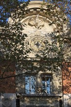 France, ile de france, paris 3e arrondissement, le marais, 14 rue perree, immeuble de "la garantie" detail facade coq, 
Date : 2011-2012