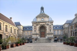 France, ile de france, paris 3e arrondissement, le marais, 270 rue saint martin des champs, conservatoire national des arts et metiers, cnam, ancien prieure, 
Date : 2011-2012