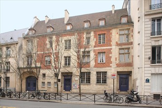 France, ile de france, paris 4e arrondissement, le marais, 38 42 rue des archives, maison jacques coeur, ecole
Date : 2011-2012