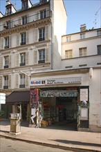 France, ile de france, paris, 4e arrondissement, marais, 46 rue des archives, cour privee sur voie publique, 
Date : 2011-2012