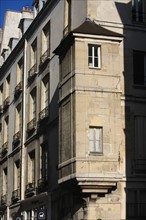 France, ile de france, paris 4e arrondissement, le marais, tourelle d'angle de la rue saint paul et rue des lions saint paul, 
Date : 2011-2012