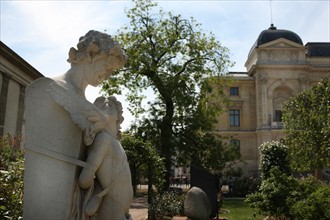 France, ile de france, paris 5e arrondissement, jardin des plantes, statue.
Date : 2011-2012