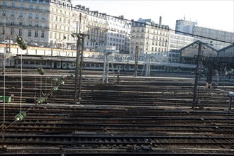 France, ile de france, paris 8e arrondissement, gare saint lazare, train, voies ferrees, sncf, rail,  place de l'europe

Date : 2011-2012
