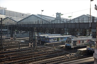 France, ile de france, paris 8e arrondissement, gare saint lazare, train, voies ferrees, sncf, rail,  place de l'europe

Date : 2011-2012