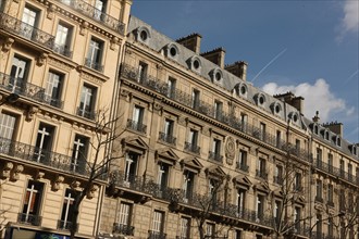 France, ile de france, paris 8e arrondissement, boulevard haussmann, facades d'immeubles dit haussmanniens, pierre de taille

Date : 2011-2012