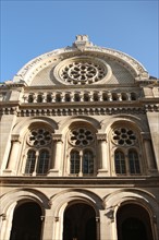 France, ile de france, paris 9e arrondissement, grande synagogue de paris, 44 rue de la victoire, religion, judaisme, detail facade

Date : 2011-2012