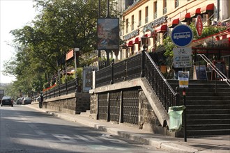 France, ile de france, paris 11e arrondissement, boulevard du temple, rue a hauteur variable

Date : 2011-2012