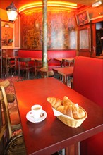 France, ile de france, paris 11e arrondissement, 104 rue de charonne, l' armagnac, bar, restaurant

Date : 2011-2012
