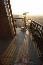 France, ile de france, paris 7e arrondissement, tour eiffel, vue depuis le 2e etage, vers l'ouest, toits, longues-vues, seine,