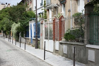 France, ile de france, paris, 13e arrondissement, villa daviel, maisons individuelles avec jardin,  la butte aux cailles,


Date : 2011-2012