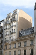 France, ile de france, paris 17e arrondissement, 63 rue jouffroy d'abbans, elevation du batiment, sequence stylistique, facades,