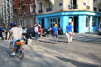 France, ile de france, paris 19e arrondissement, bassin de la villette et canal de l'ourcq, quai de la loire, n68, bar ourcq, petanque,