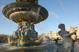 France, ile de france, paris 8e arrondissement, place de la concorde, fontaine, detail, eau, hotel de crillon,


Date : Ete 2012