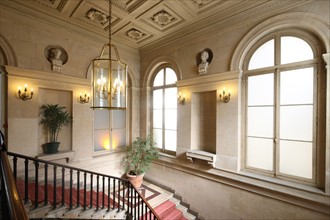 France, ile de france, paris 9e, 9 rue drouot, mairie du 9e arrondissement, hotel d'augny, grand escalier,


Date : Ete 2012