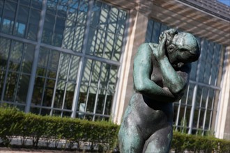 France, Region Ile de France, Paris 1er arrondissement, jardin des Tuileries, "Eve" (1881), sculpture d'Auguste Rodin, Orangerie