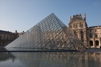 France, Region Ile de France, Paris 1er arrondissement, Musee du Louvre, cour de la Pyramide,