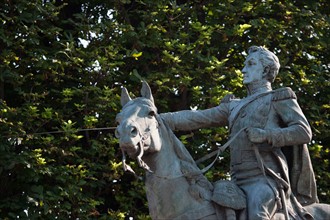 France, Region Ile de France, Paris 8e arrondissement, Cours la Reine, statue equestre de Simon Bolivar, oeuvre du sculpteur Emmanuel Fremiet