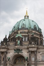 Allemagne (Germany), Berlin, Museuminsell (Ile aux Musees), Altes Museum, Berliner Dom, eglise, dome, coupole
