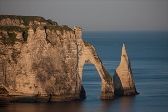 France, region Haute Normandie, Seine Maritime, pays des hautes falaises, Etretat, falaise d'aval,
