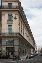 France, Ile de France, Paris, 9e arrondissement, rue de la Chaussee d'Antin, angle de la rue Meyerbeer, facades, balcon filant,