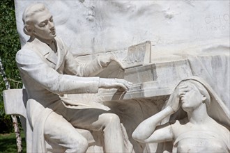 France, Région Ile de France, Paris 8e arrondissement, Parc Monceau, statue hommage à Frederic