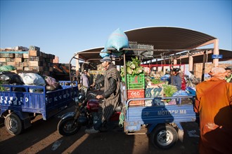 Afrique du nord, Maroc, Marrakech, souk, marché de gros, alimentaire,