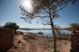 Afrique du nord, Maroc, Marrakech, pied du Haut Atlas, route d'Amizmiz, lac de Takerkoust,