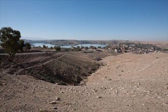 Afrique du nord, Maroc, Marrakech, pied du Haut Atlas, route d'Amizmiz, lac de Takerkoust,