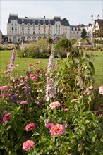 Cabourg, Place Du Casino Et Grand Hôtel